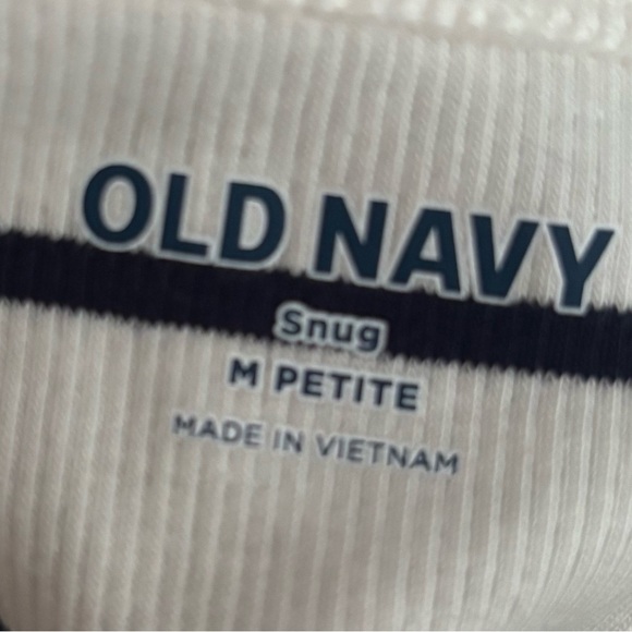 Old Navy Striped Sleeveless cropped Tank  Top - White and Black - Picture 7 of 9